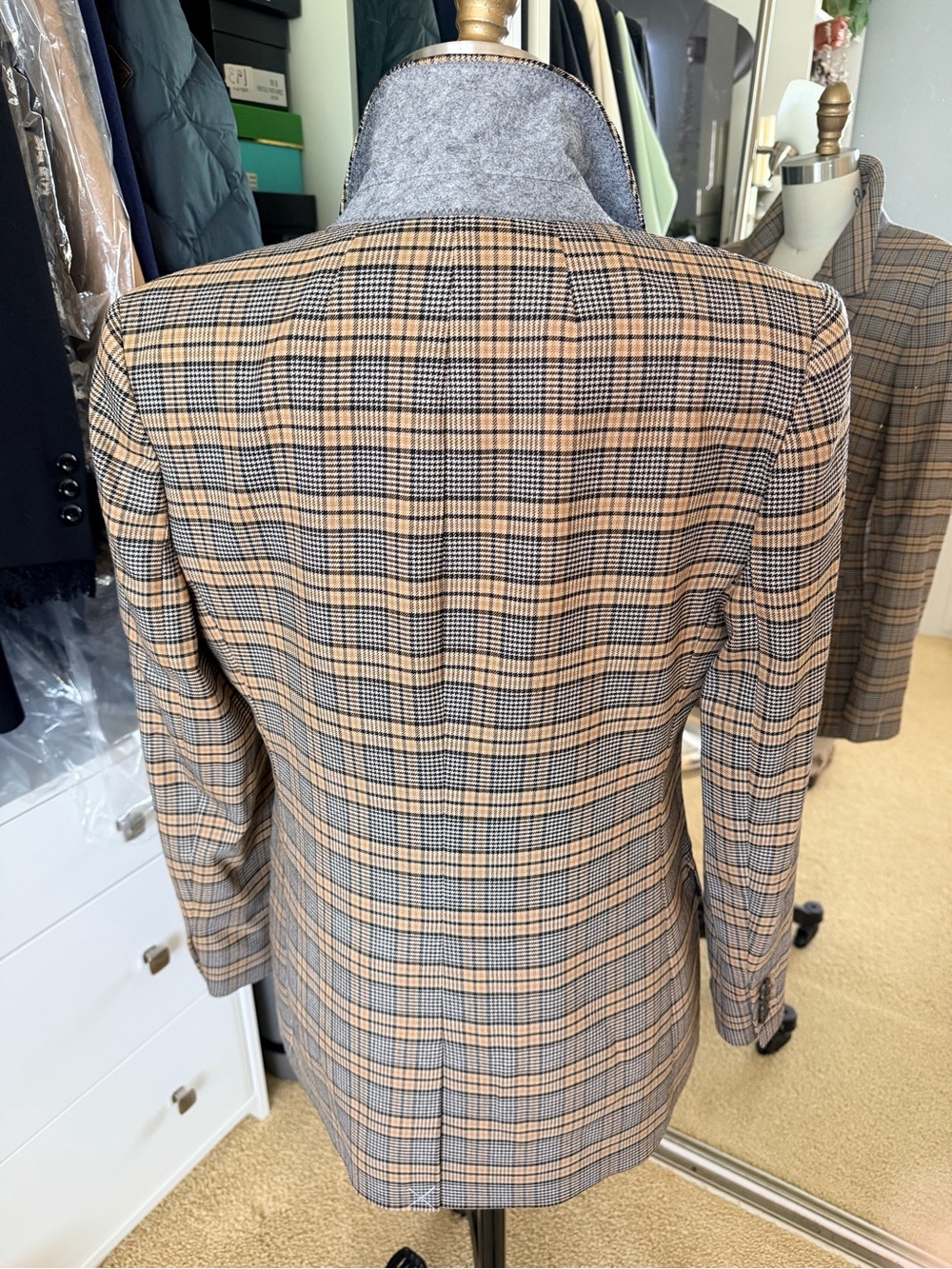 J. CREW Nalya Willa blazer in Italian drapey plaid wool blend Size 6 - Picture 10 of 17